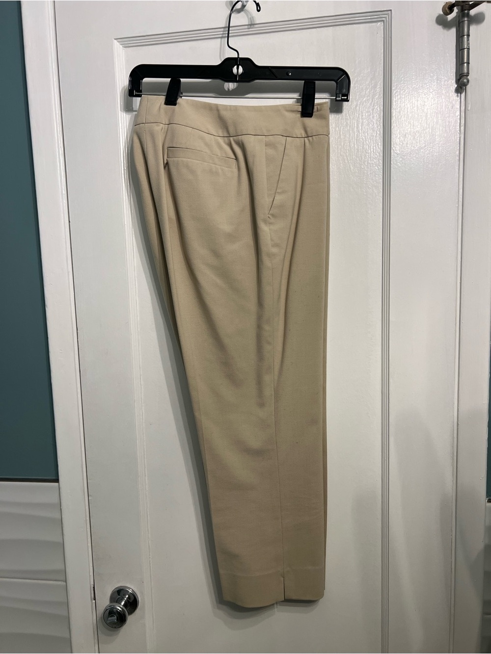 Womens Semantiks size8 Classic Khaki-colored Cropped Ankle Pants